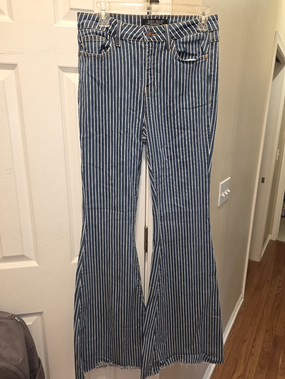 Judy Blue Blue & White Striped Super Flare Jeans Ladies Size 7